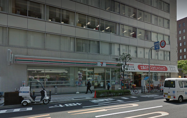 セブンイレブン 梅田神山西